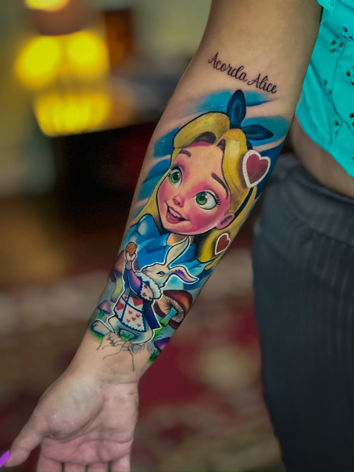 Tatuagem New School — Acorda Alice por Josi